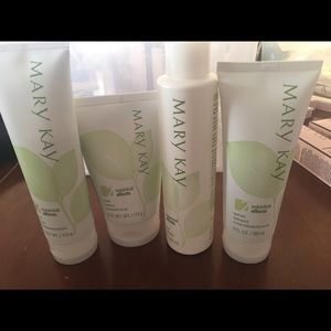 Mary Kay botanical effects skin care kit